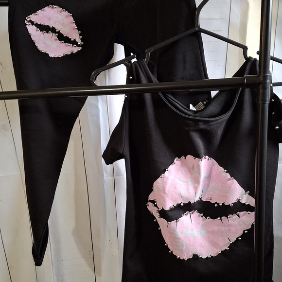 π5/$20 - Picture 1 of 5